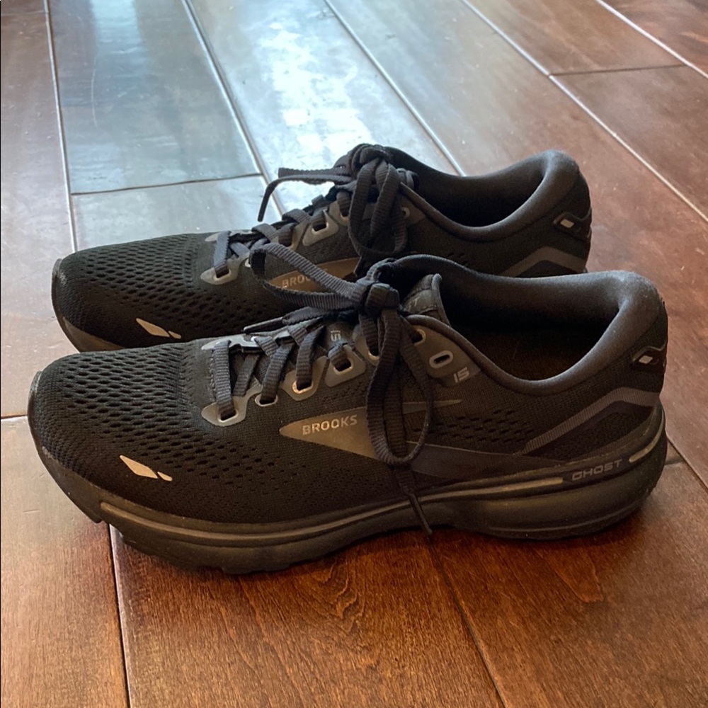 Brooks Ghost 15 Women’s Black Running Shoes